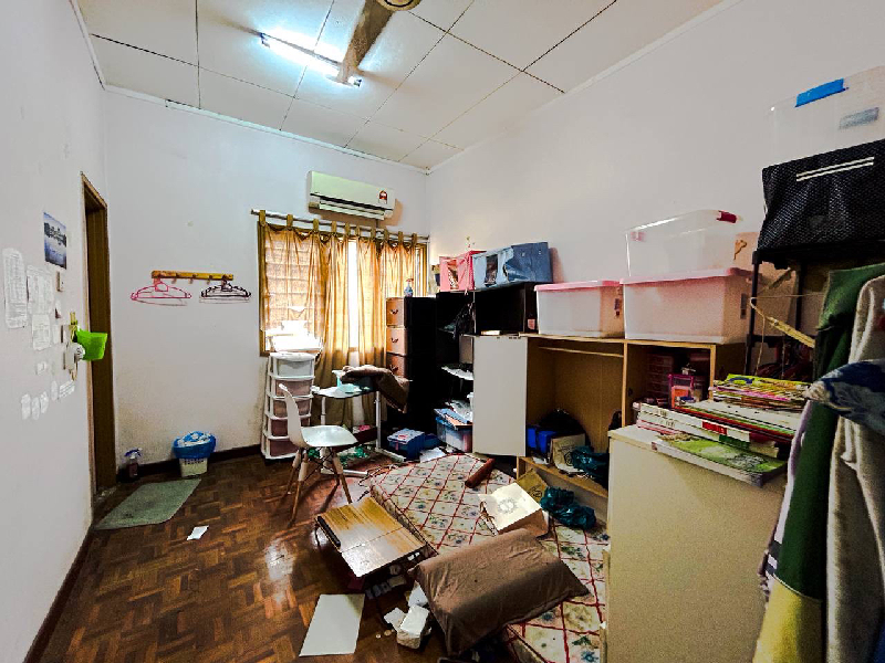 2 Storey Terrace Bandar Tun Hussein Onn - photo 12