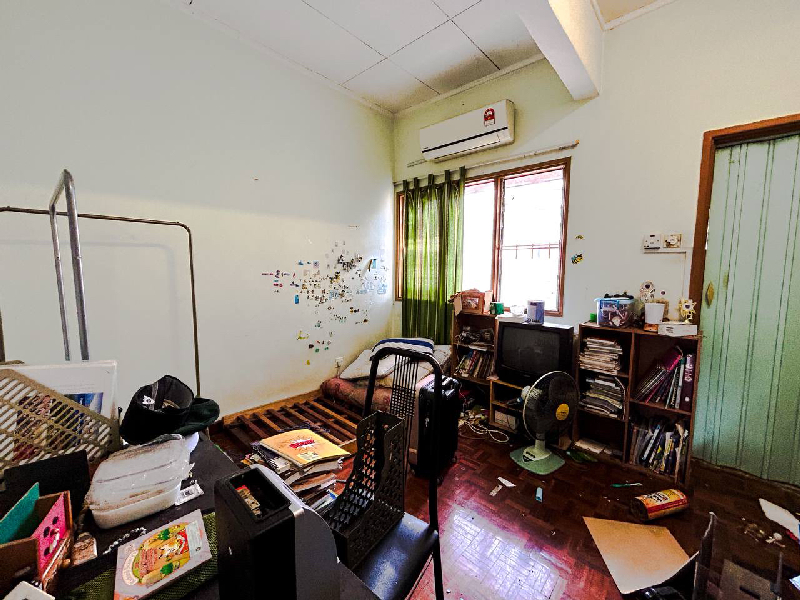 2 Storey Terrace Bandar Tun Hussein Onn - photo 13