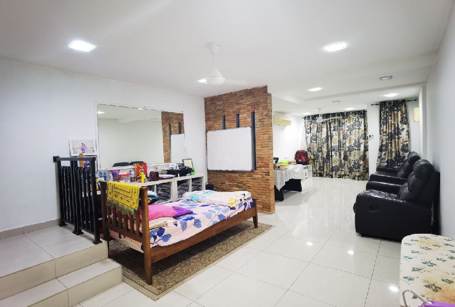 Fully Reno Facing Open 2 Storey Terrace Serdang Jaya Seri Kembangan - photo 11