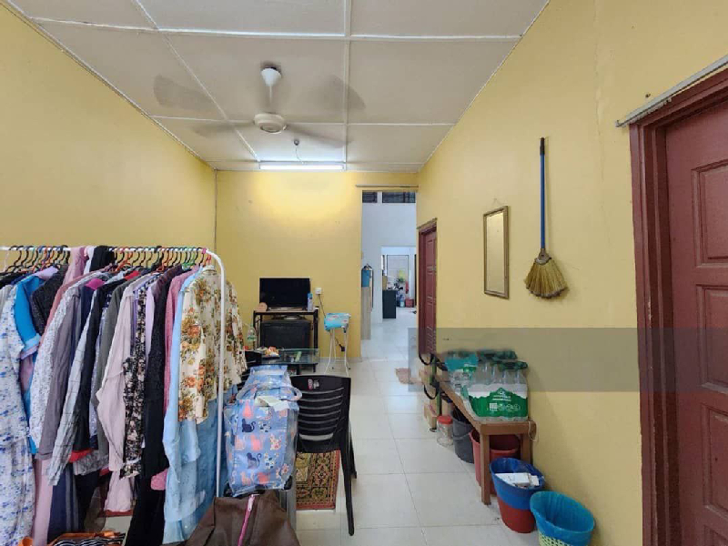 SEKSYEN 10,SHAH ALAM  Single Storey Terrace Intermediate - photo 6