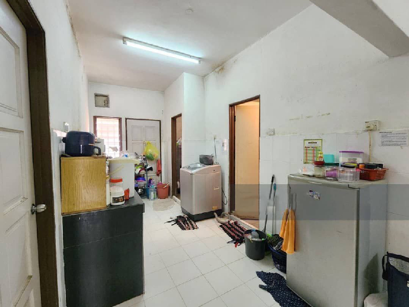 SEKSYEN 10,SHAH ALAM  Single Storey Terrace Intermediate - photo 10