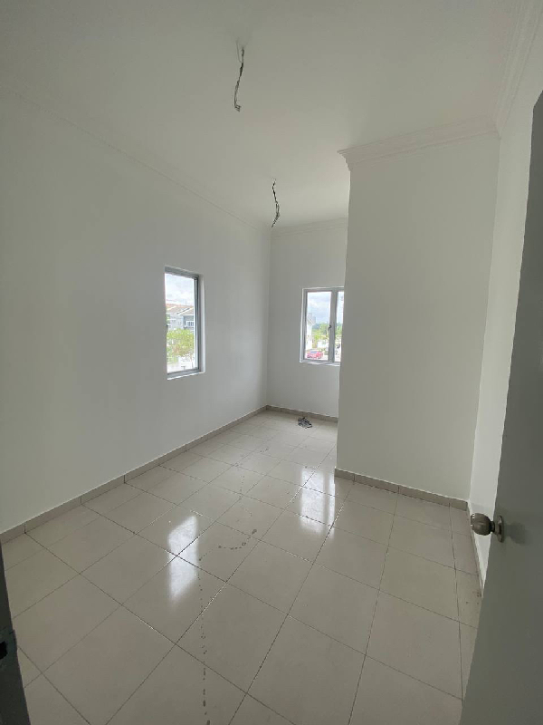 VACANT BARE UNIT CORNER Double Storey Laman Haris Eco Grandeur, Puncak Alam - photo 13