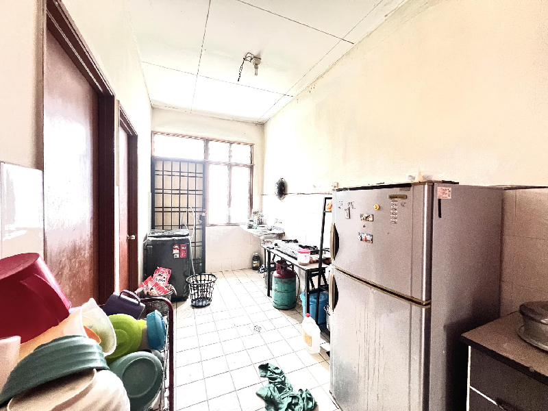 SINGLE STOREY TERRACE HOUSE BANDAR SAUJANA PUTRA SP7, JENJAROM SELANGOR - photo 4