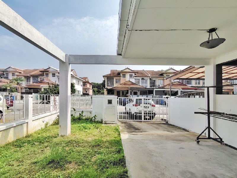 End Lot, Double Storey Terrace House, Jalan Setia Impian U13, Setia Alam - photo 5