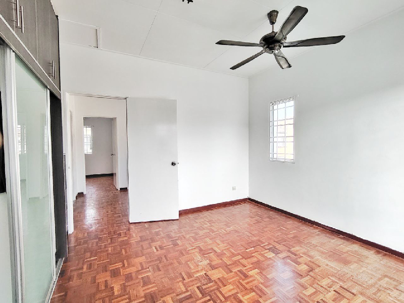 End Lot, Double Storey Terrace House, Jalan Setia Impian U13, Setia Alam - photo 12