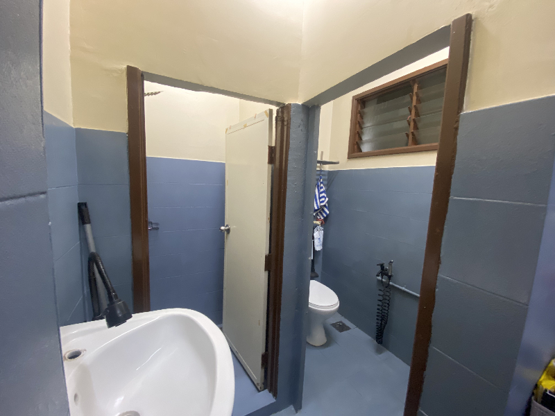 Ground Floor Pangsapuri EnggangBandar Kinrara, Puchong Selangor - photo 11