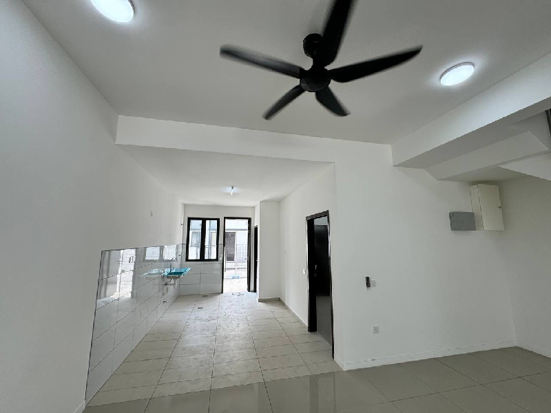 Double Storey Terrace House at Nadira 1, Bandar Bukit Raja 2, Klang - photo 10
