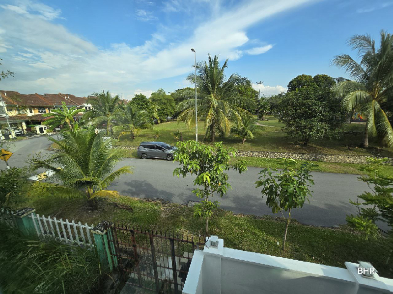 RENOVATED CORNER LOT 2 STOREY TERRACE HOUSE BANDAR SERI PUTRA BANGI - photo 11