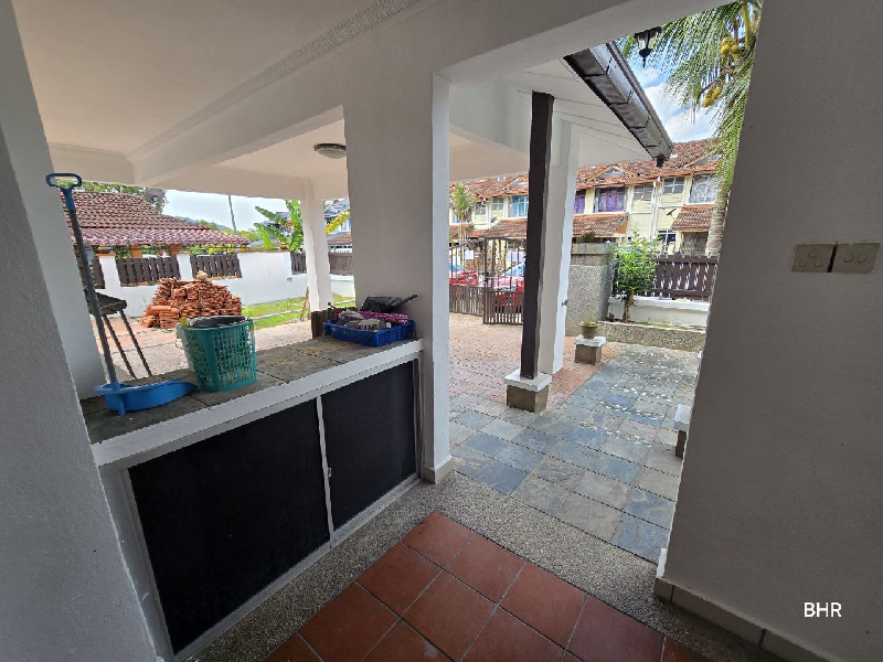 RENOVATED 2 STOREY SEMI DETACH HOUSE BANDAR SERI PUTRA BANGI - photo 7
