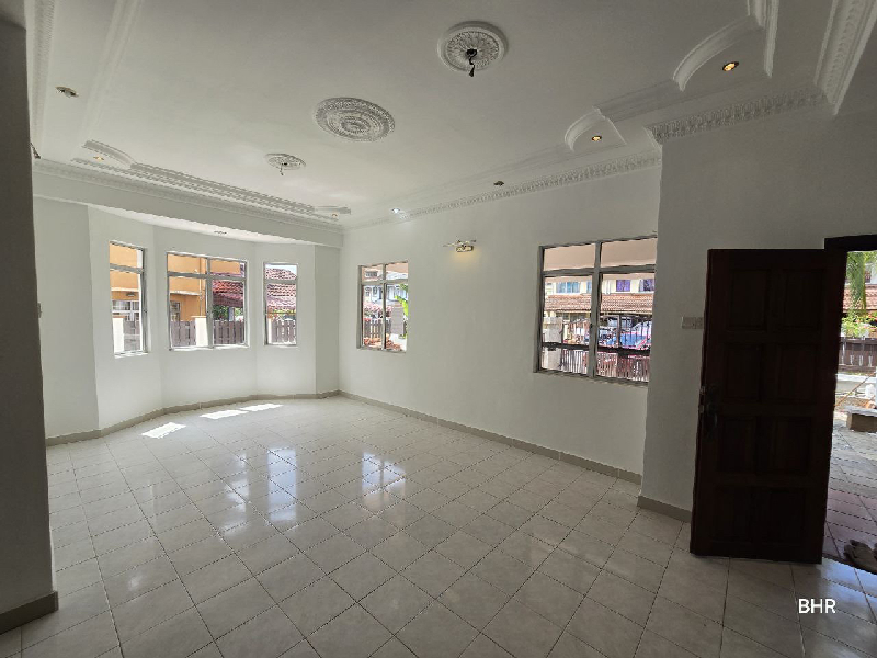 RENOVATED 2 STOREY SEMI DETACH HOUSE BANDAR SERI PUTRA BANGI - photo 8