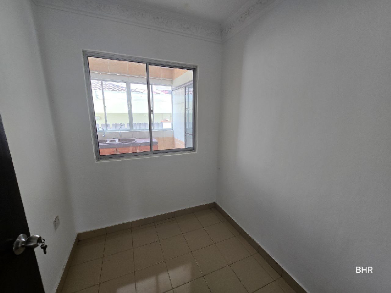 RENOVATED 2 STOREY SEMI DETACH HOUSE BANDAR SERI PUTRA BANGI - photo 11