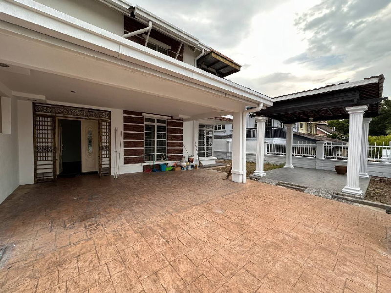 FULLY RENOVATED  EXTEND 2 STOREY SEMI DETACH HOUSE BANDAR SERI PUTRA BANGI - photo 4