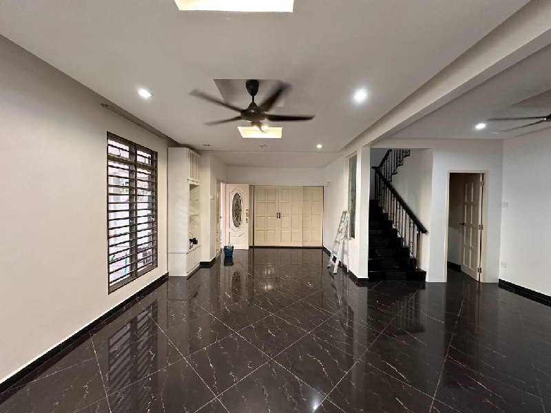 FULLY RENOVATED  EXTEND 2 STOREY SEMI DETACH HOUSE BANDAR SERI PUTRA BANGI - photo 6