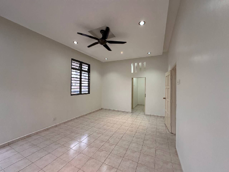 FULLY RENOVATED  EXTEND 2 STOREY SEMI DETACH HOUSE BANDAR SERI PUTRA BANGI - photo 11