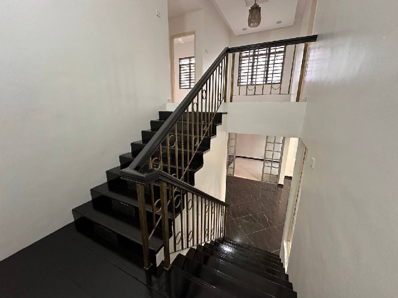 FULLY RENOVATED  EXTEND 2 STOREY SEMI DETACH HOUSE BANDAR SERI PUTRA BANGI - photo 12