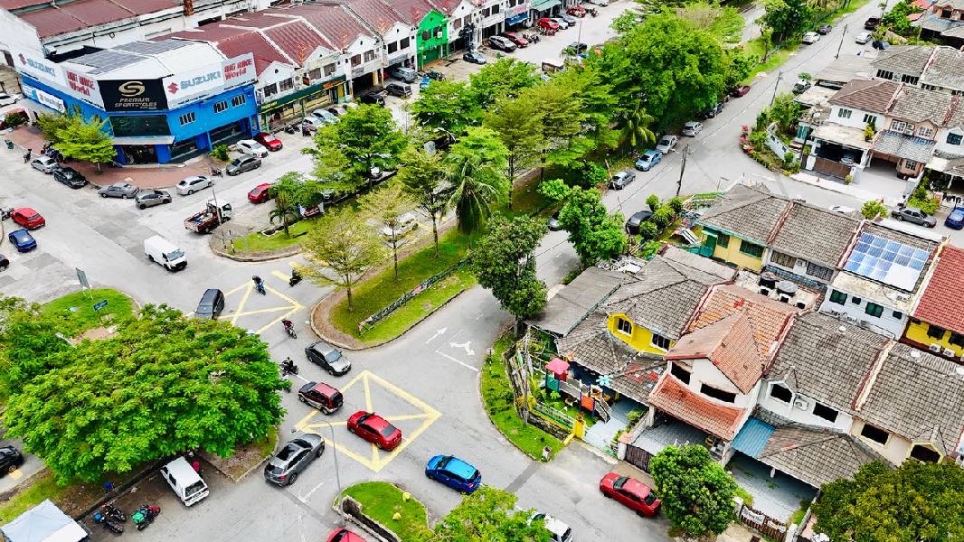 Corner Lot 2-Storey House at Bandar Sunway, Subang - photo 8
