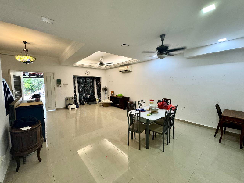 Double Storey Terrace, Jalan Jelai 2, Taman Bayu Emas, Port Klang - photo 7
