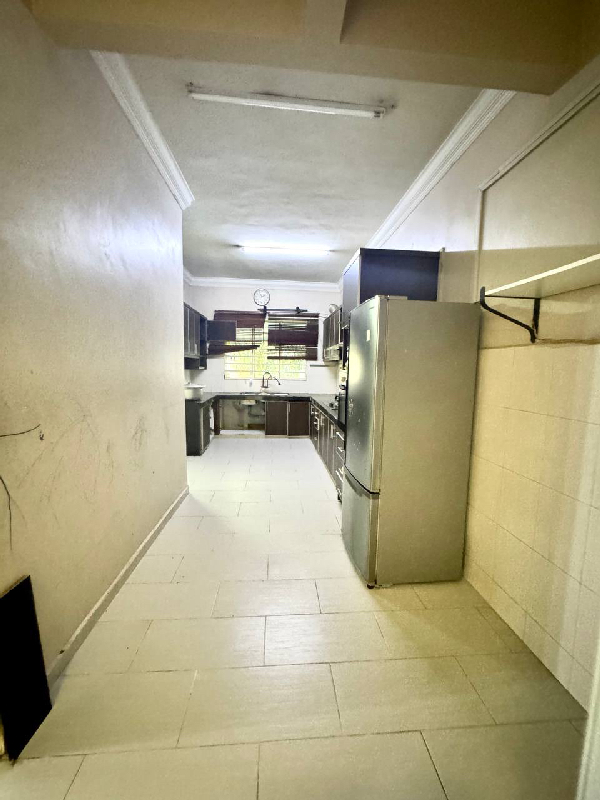 Double Storey Terrace, Jalan Jelai 2, Taman Bayu Emas, Port Klang - photo 9