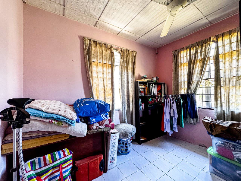 Corner Lot Semi D Single Storey Desa Pinggiran Putra - photo 11
