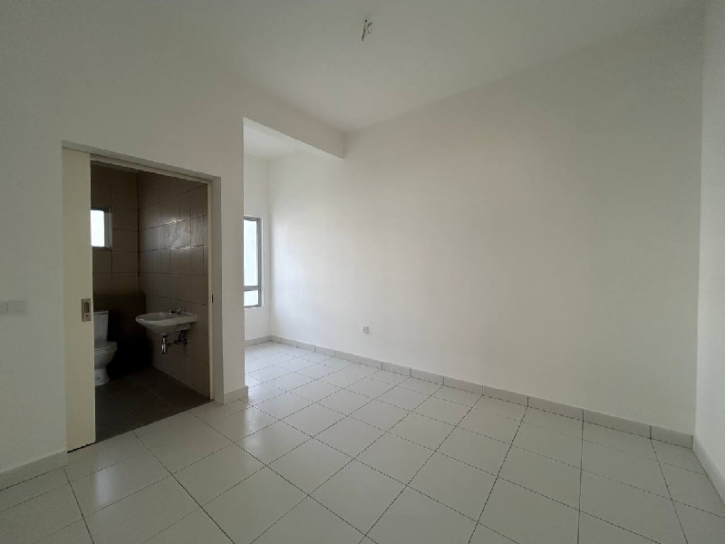 Corner Lot Double Storey Terrace ALURA Bandar Bukit Raja, Klang - photo 8