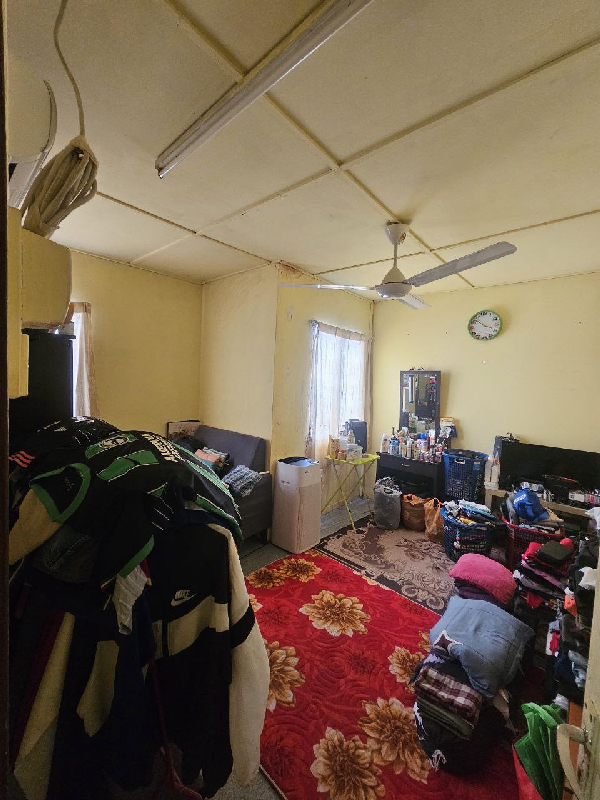 Fully Renovated Teres 2 Tingkat  Jalan Rotan Semut Seksyen 18 Shah Alam - photo 11
