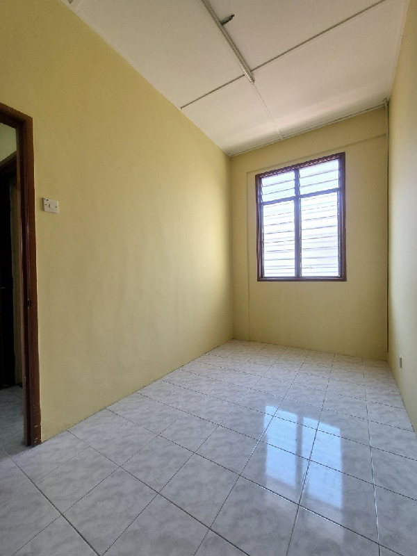 Double Storey Terrace HouseSP4 Bandar Saujana Putra - photo 12