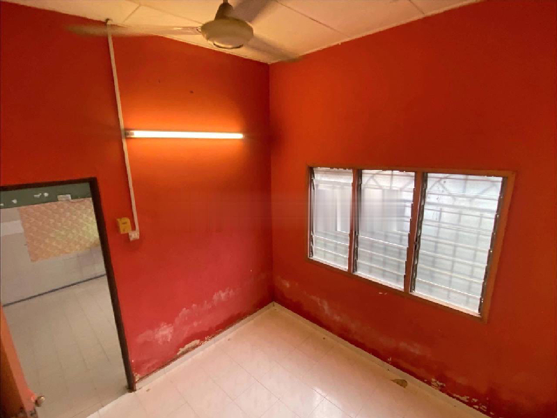 Single Storey Terrace Taman Dato Bandar Meru Klang - photo 8