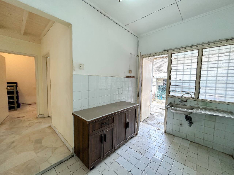 1 half Storey Terrace USJ 2 Subang Jaya - photo 11