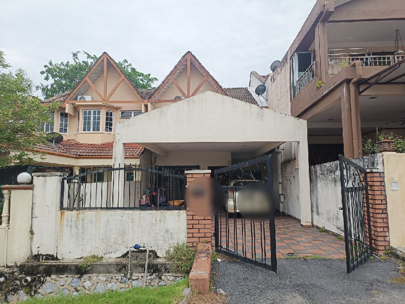 Fully Renovated Intermediate Double Storey SS19 Subang Jaya - photo 2