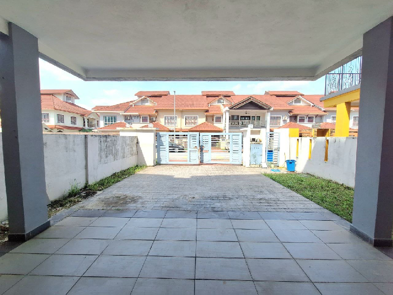 Superlink Double Storey DKayangan Seksyen 13 Shah Alam - photo 2