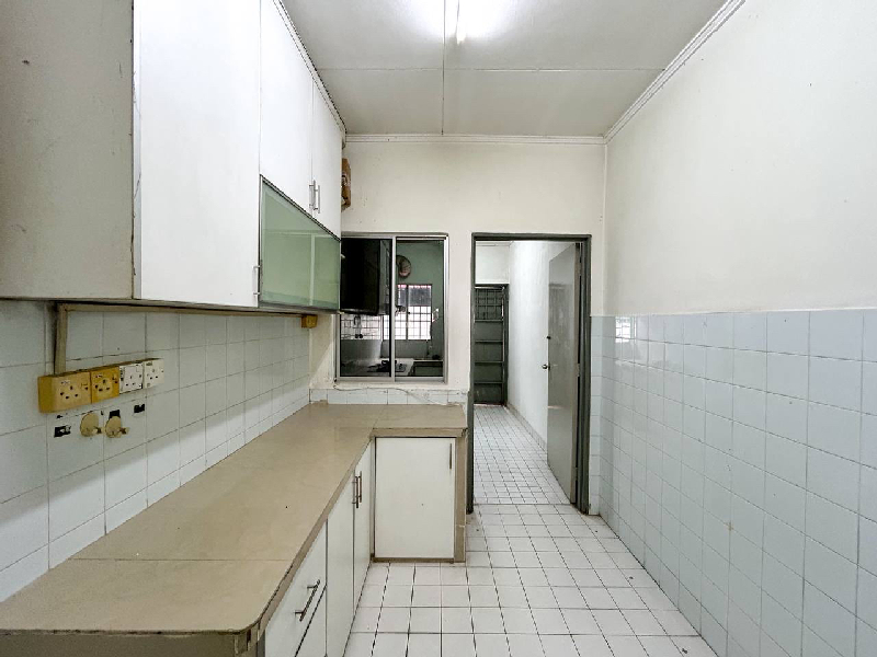 1 half Storey Terrace USJ 2 Subang Jaya - photo 5
