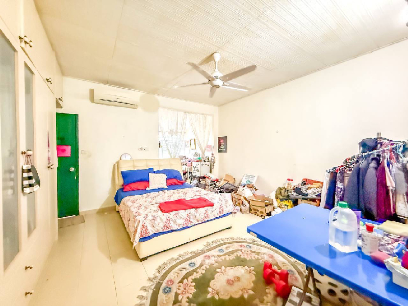 RENOVATED Double Storey Terrace Superlink Seksyen 8 Shah Alam - photo 13