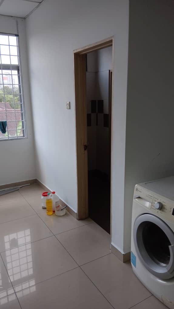Ground Floor Shop at Jalan Besar Seri Kembangan - photo 5