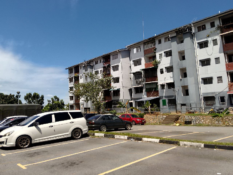Flat Jubli Perak, Seksyen 4, Bandar Baru Bangi, Selangor - photo 3