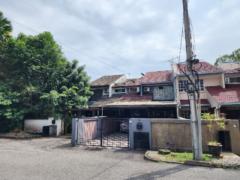 SS12 20x110 2 Storey Terrace House Wangsa Baiduri Subang Jaya - photo 2