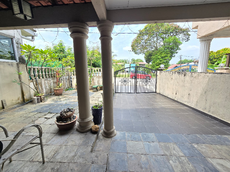Double Storey Terrace Jalan Teluk Belanga  Seksyen 10 Shah Alam - photo 9