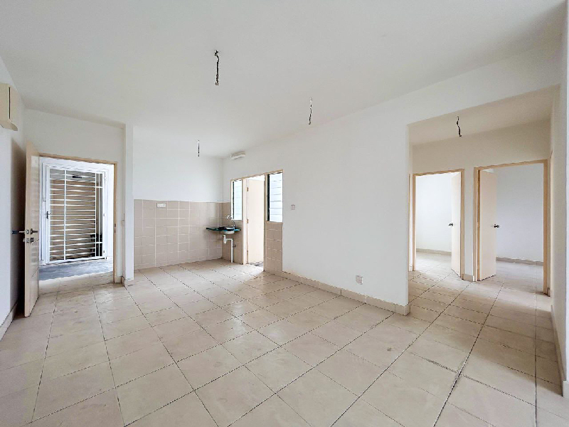 De Bayu Apartment, Setia Alam - photo 12