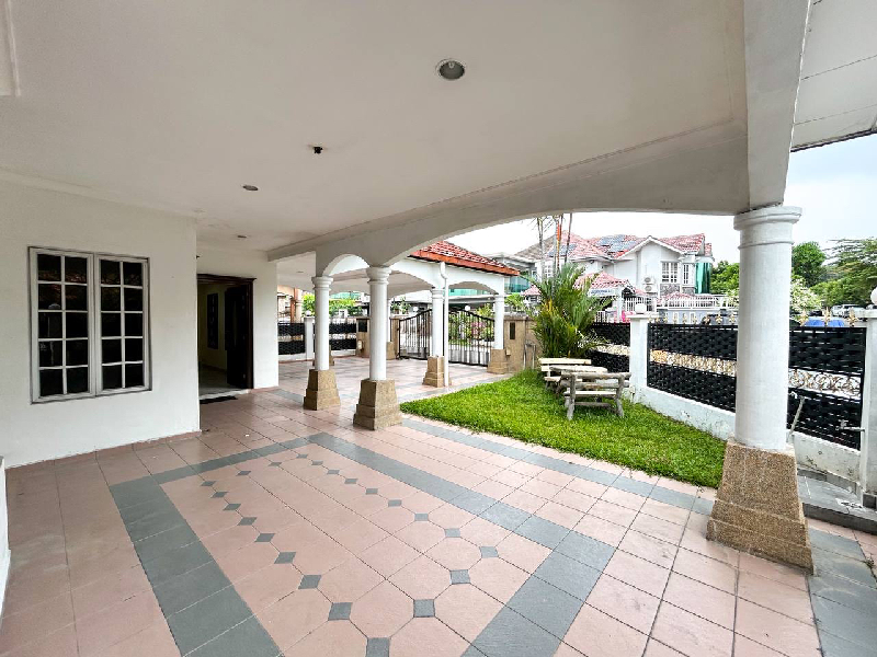 Corner Lot Suasana Bandar Tun Hussein Onn1Storey Terrace - photo 4