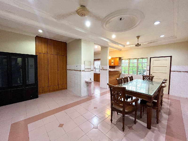 Corner Lot Suasana Bandar Tun Hussein Onn1Storey Terrace - photo 8