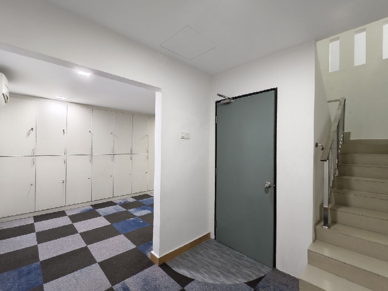 Semi Detached End Lot 1Storey Factory Warehouse Renovated - photo 7