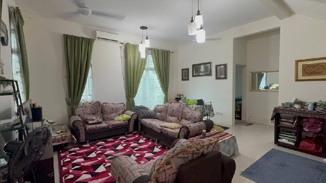 RENOVATED SEMI-D Cluster 2 storey house SP9, Bandar Saujana Putra - photo 8