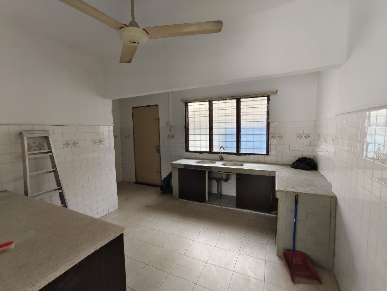Basic Unit Compact House SS19 Subang Jaya - photo 3