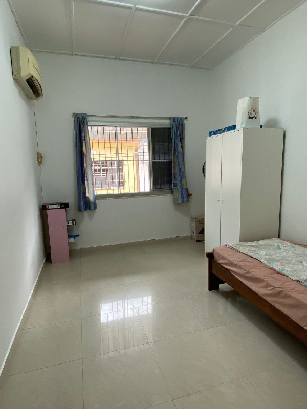 2 storey Terrace, USJ 6, Subang Jaya, Strategic Location Near LRT - photo 4