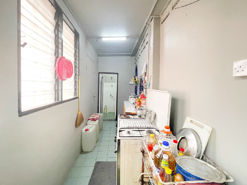 SINGLE STOREY HOUSE JALAN TENGKOLOK 1SEKSYEN 10 SHAH ALAM - photo 7