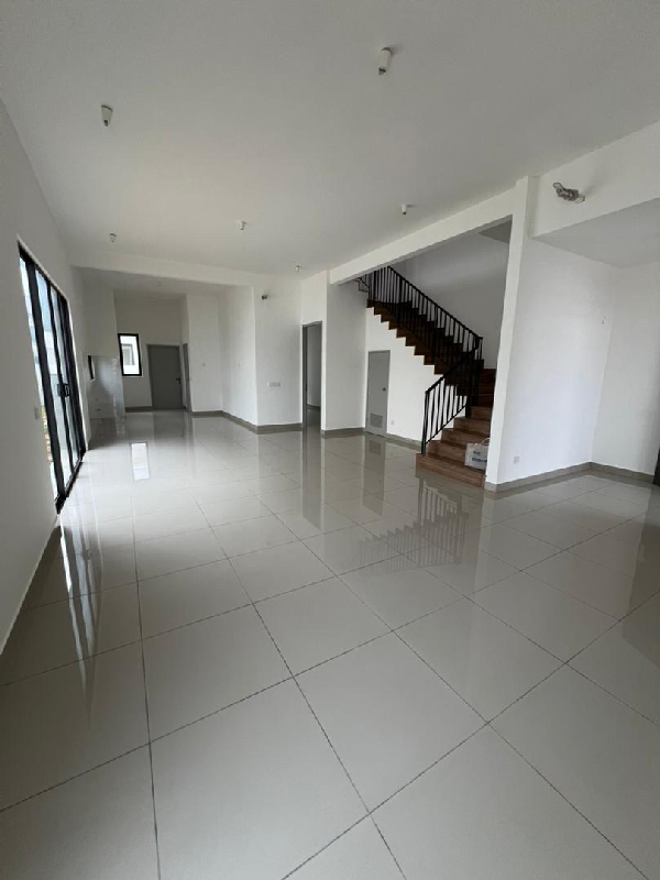 2 Storey Semi-D Sejati 2 Lakeside, Cyberjaya, Sela - photo 2