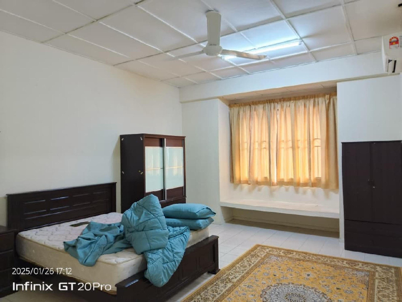 Doule Storey Terrace at Alam Budiman, Shah Alam - photo 12