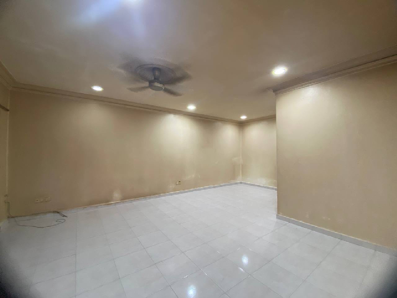 Double Storey Terrace, Seksyen 7 Jalan Kristal, Shah Alam - photo 9