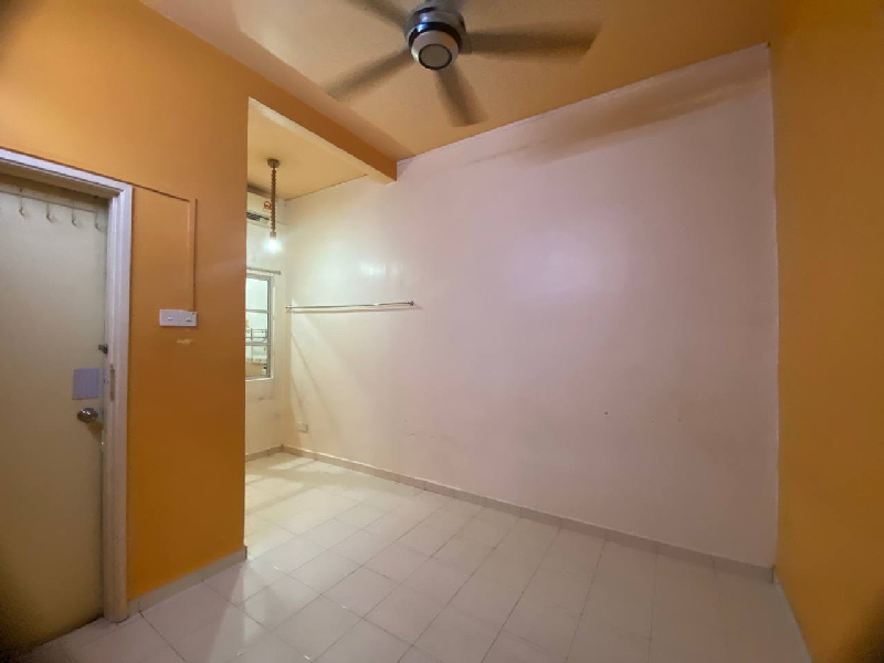 Double Storey Terrace, Seksyen 7 Jalan Kristal, Shah Alam - photo 10