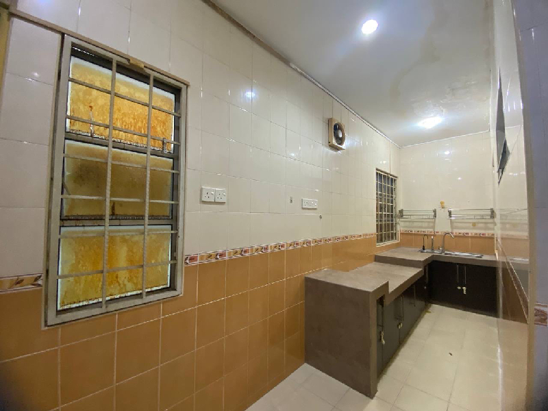 Double Storey Terrace, Seksyen 7 Jalan Kristal, Shah Alam - photo 11
