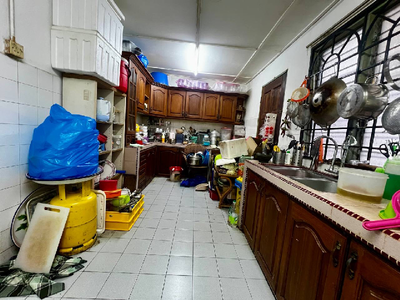 Double Storey Terrace, Seksyen 19, Shah Alam - photo 8